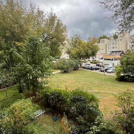 Apartament- Metro Trocka Varşovia Exterior foto